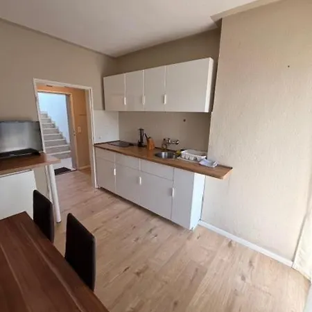 Sun Monteur Apartment *